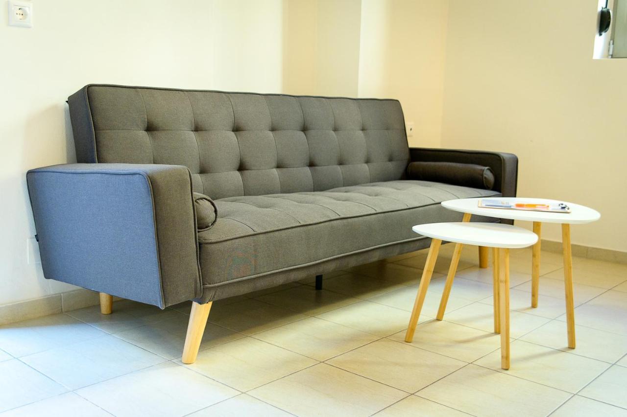 Uni Island - City Center Suites Ираклион Экстерьер фото