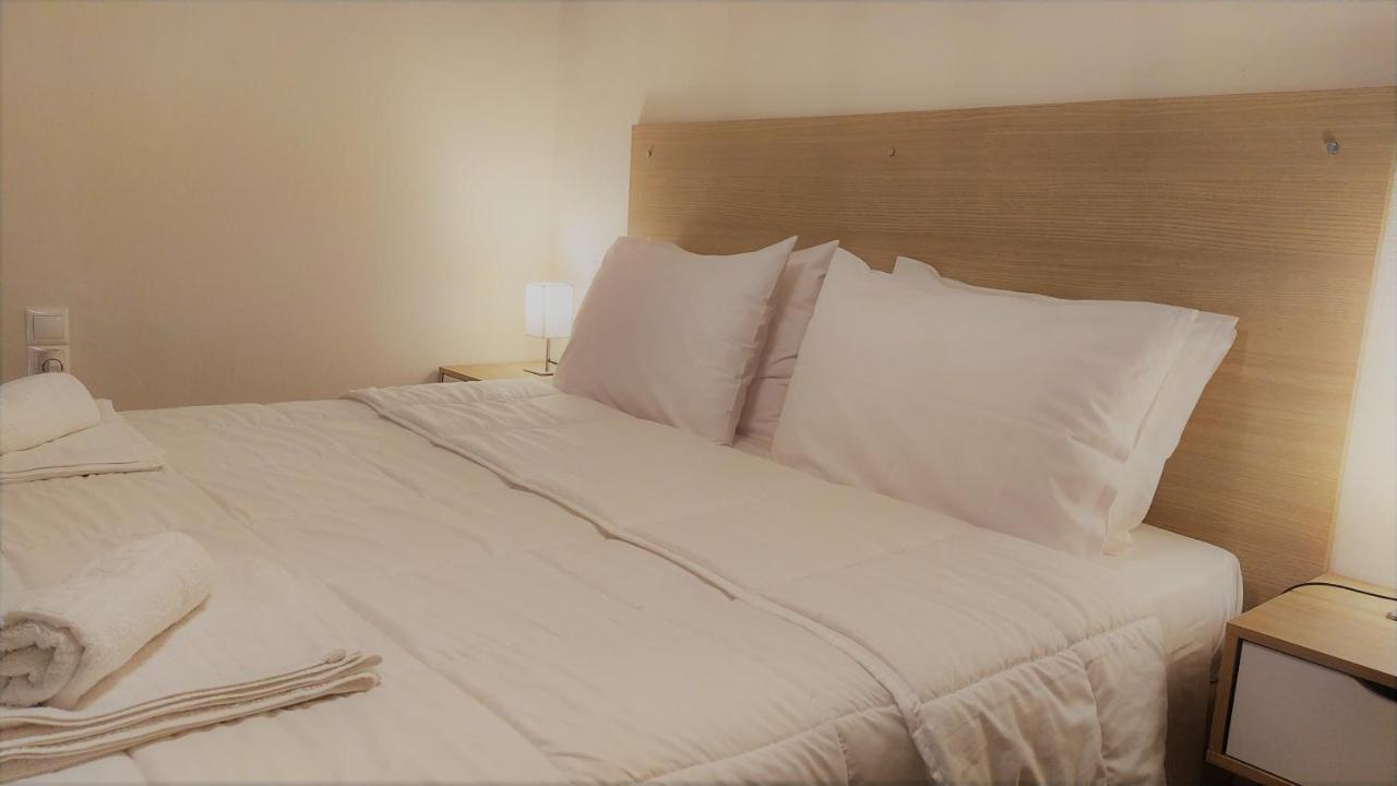 Uni Island - City Center Suites Ираклион Экстерьер фото